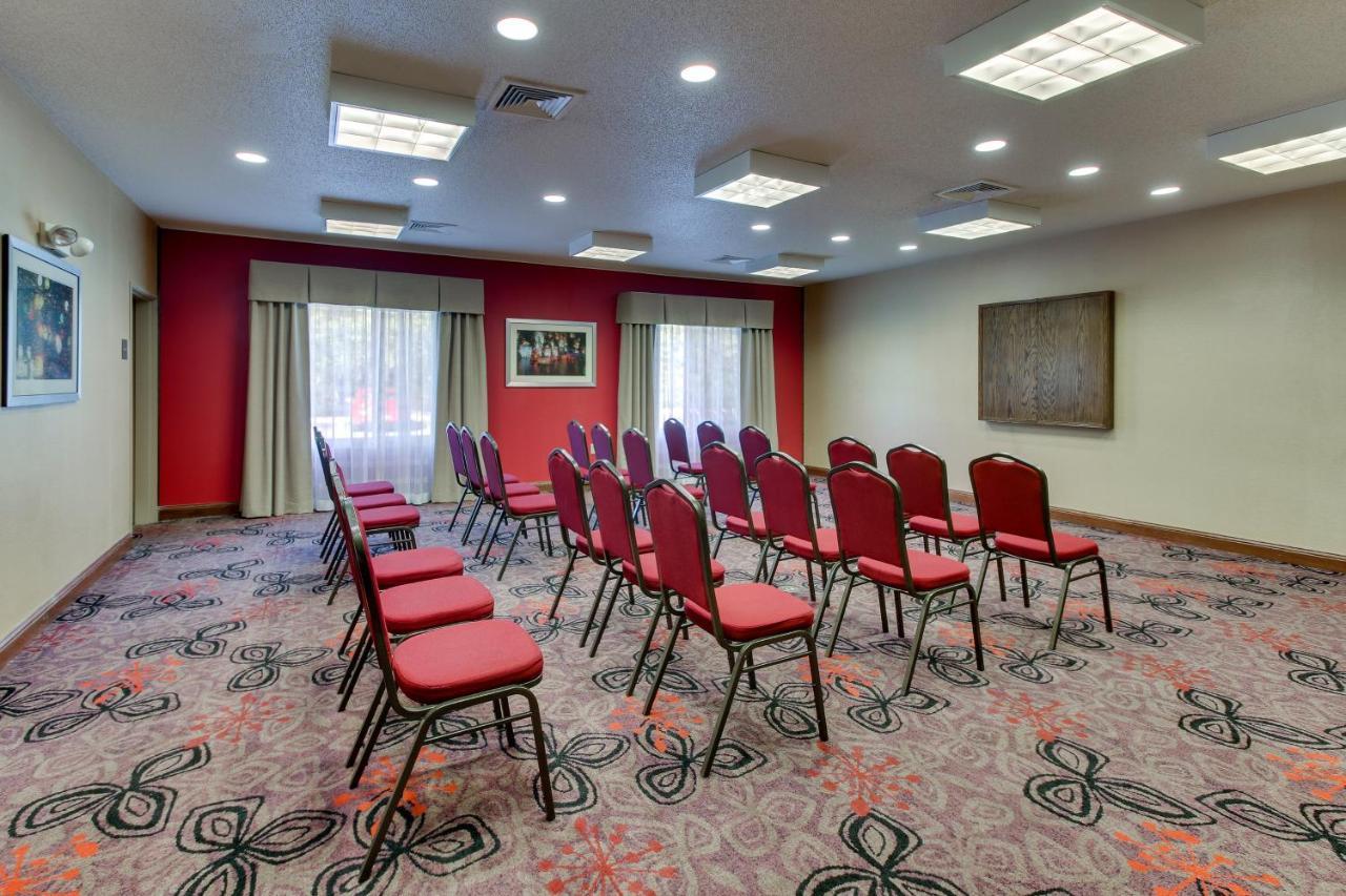 Holiday Inn Express Hotel & Suites Lancaster-Lititz By Ihg Luaran gambar